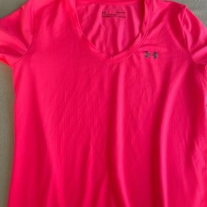 under armor pink shirt